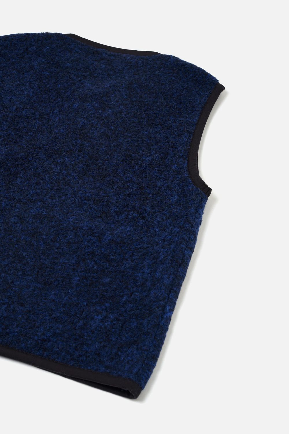 LANCASTER GILET BLUE5.jpeg