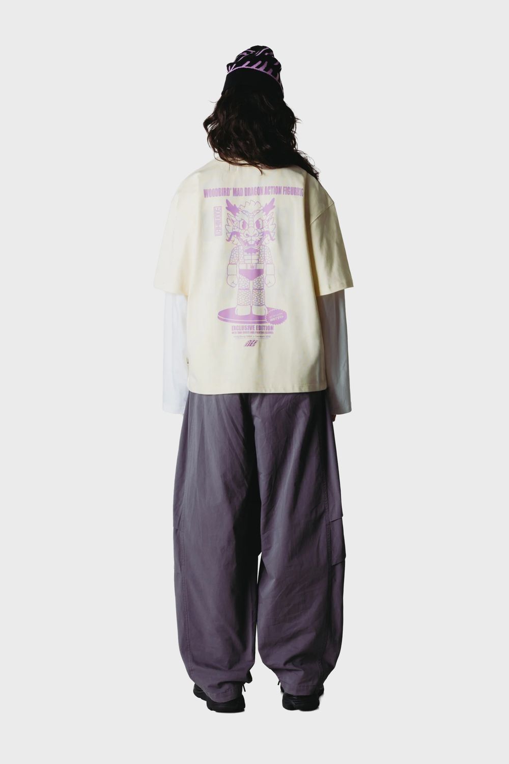 WBJUNO ACTION OFF WHITE2.jpg