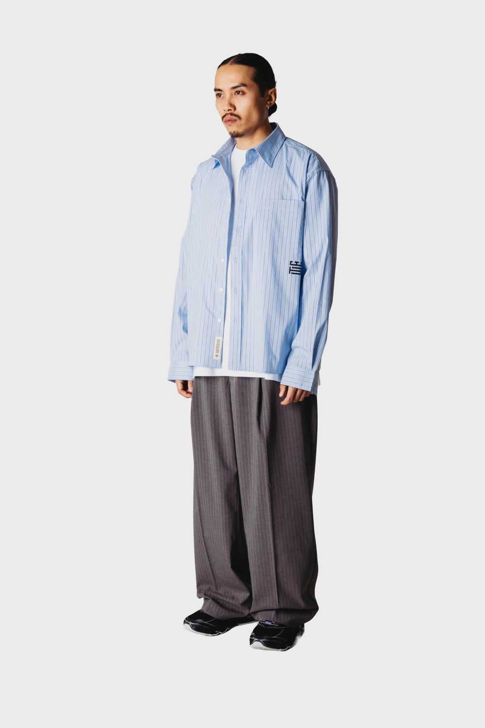 WBBIN STRIPE DARK GREY3.jpg
