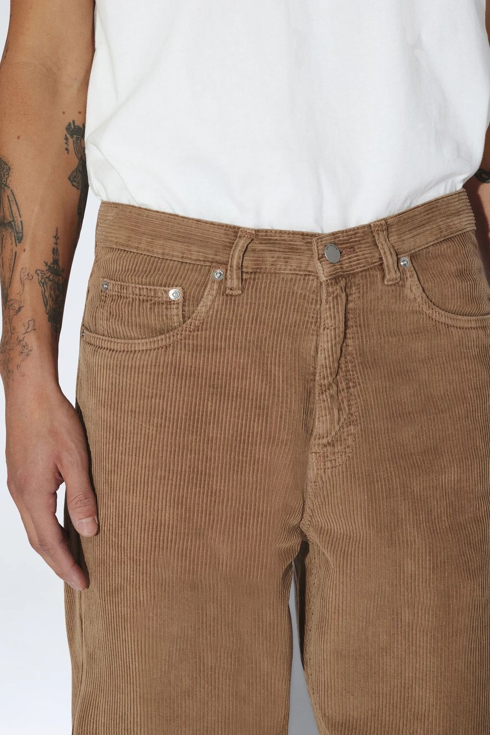 OMAR KHAKI CORD4.jpeg