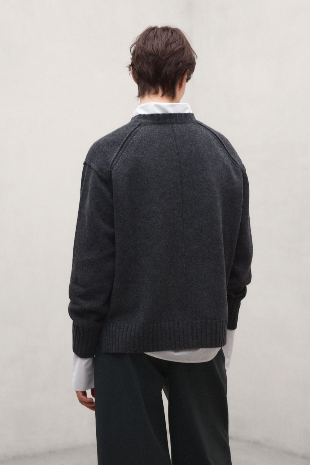 MOCAN DARK GREY2.jpg