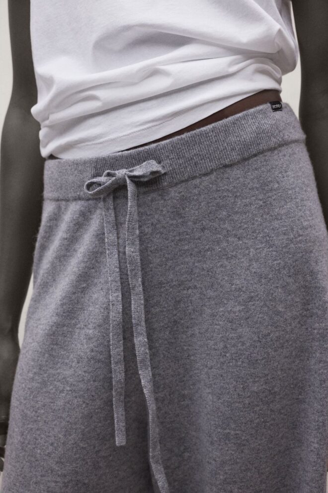 HOSE MILLAN MEDIUM GREY