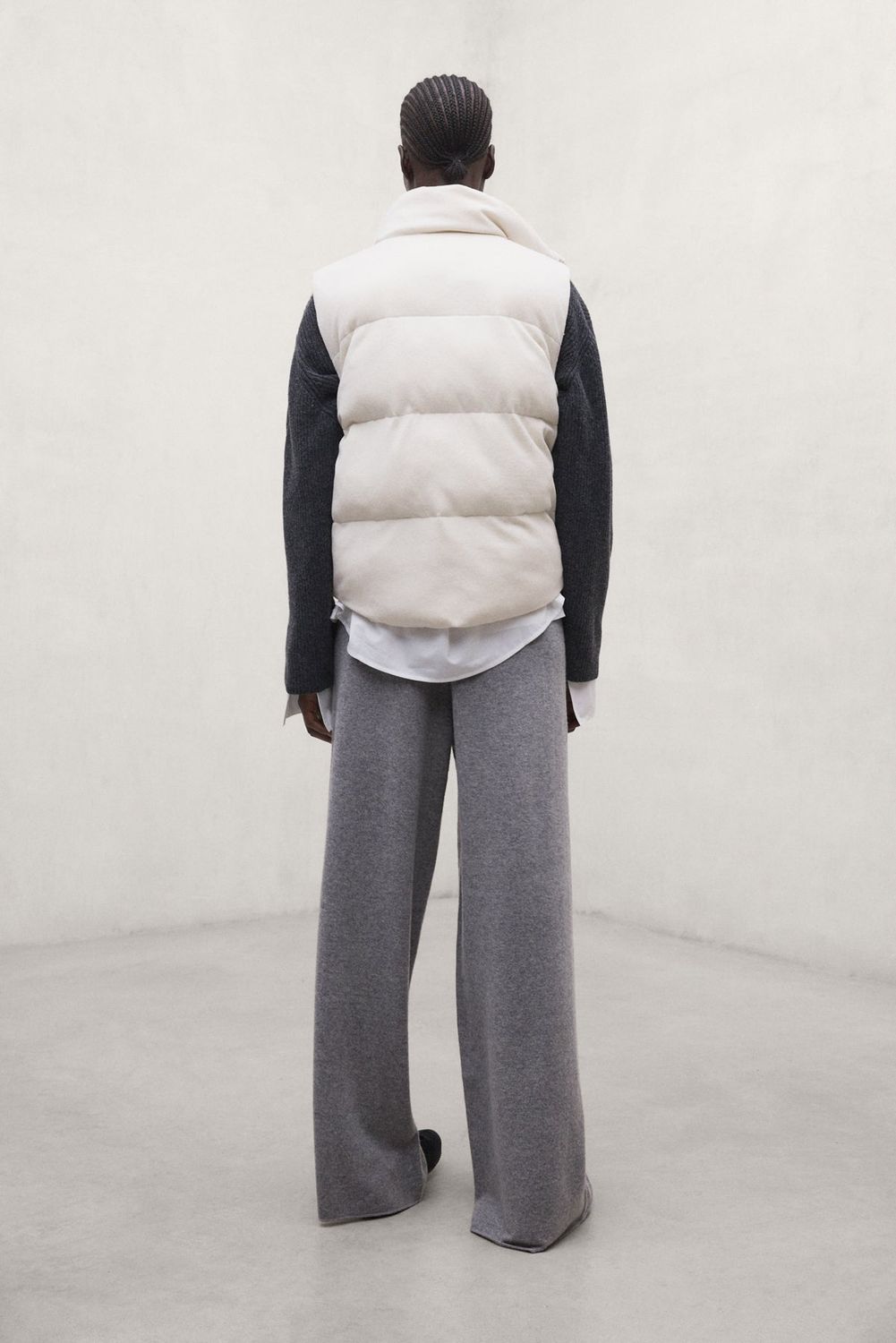MILLAN MEDIUM GREY2.jpg