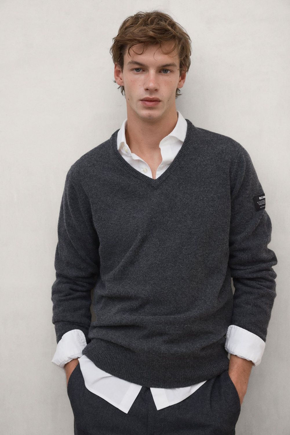 VALLE DARK GREY4.jpg