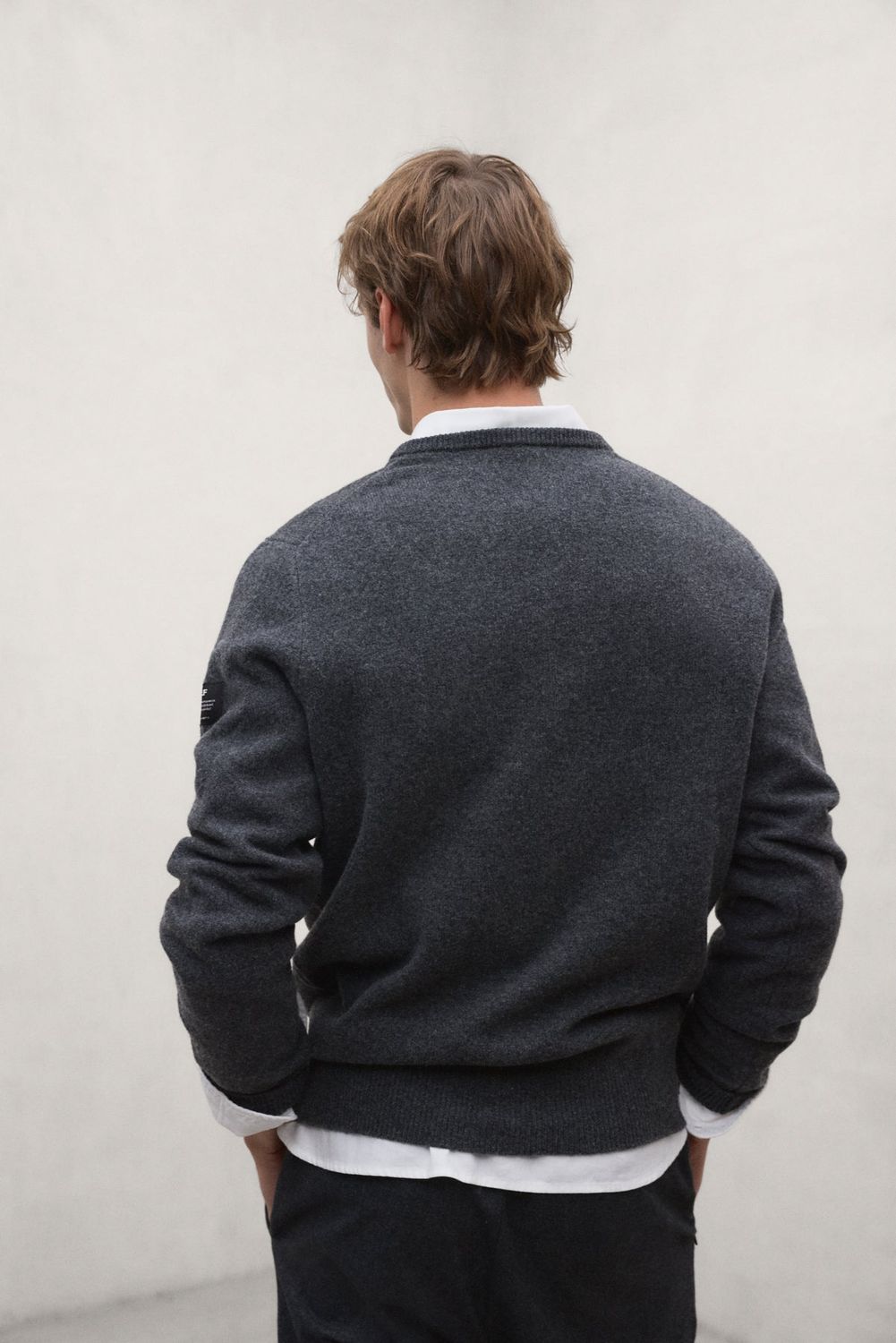 VALLE DARK GREY3.jpg
