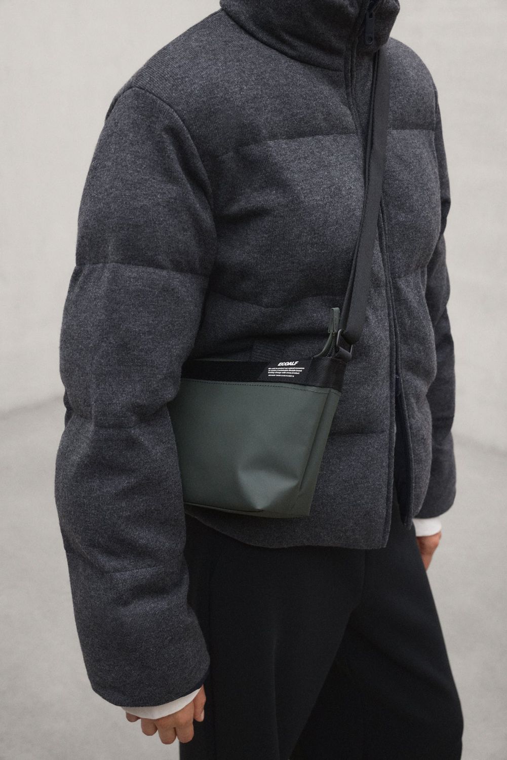 SINTRE DARK GREY5.jpg
