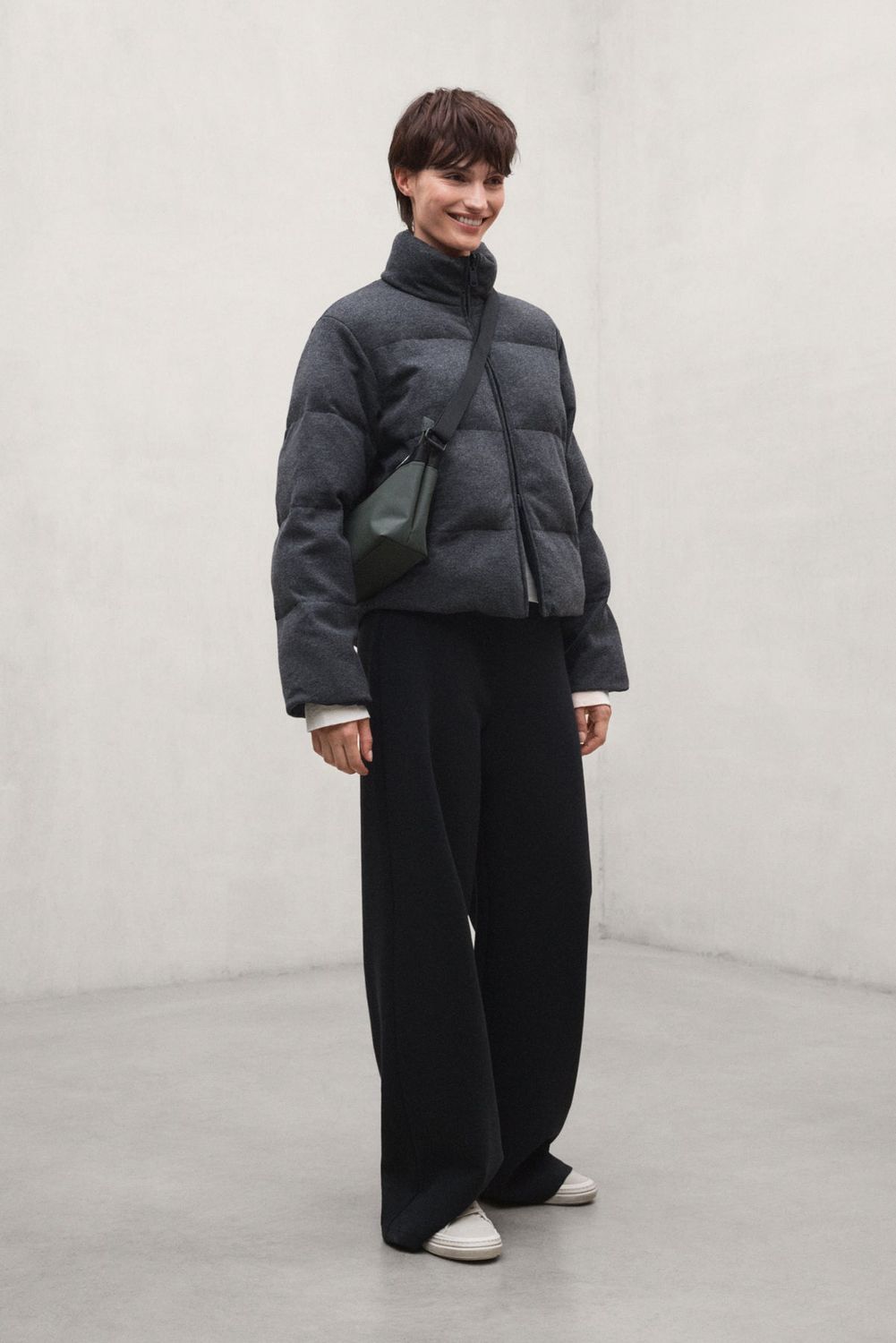 SINTRE DARK GREY1.jpg