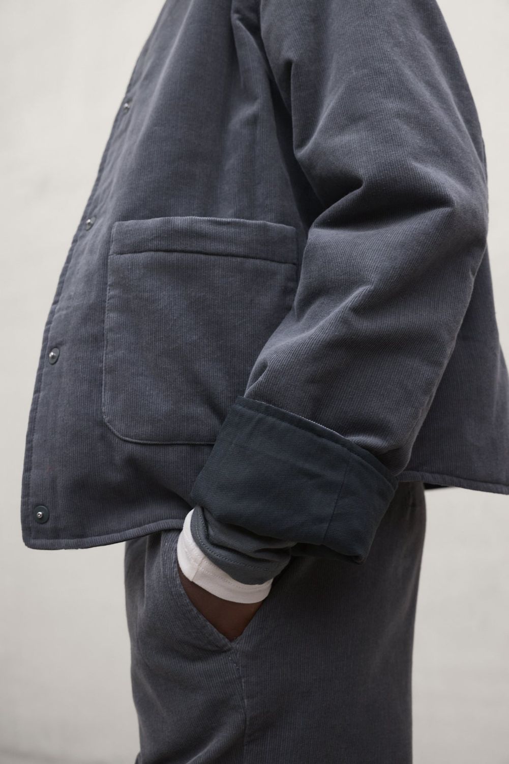 GABRIELA JACKET5.jpg