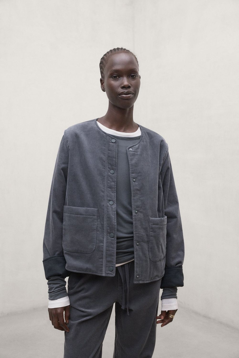 GABRIELA JACKET2.jpg