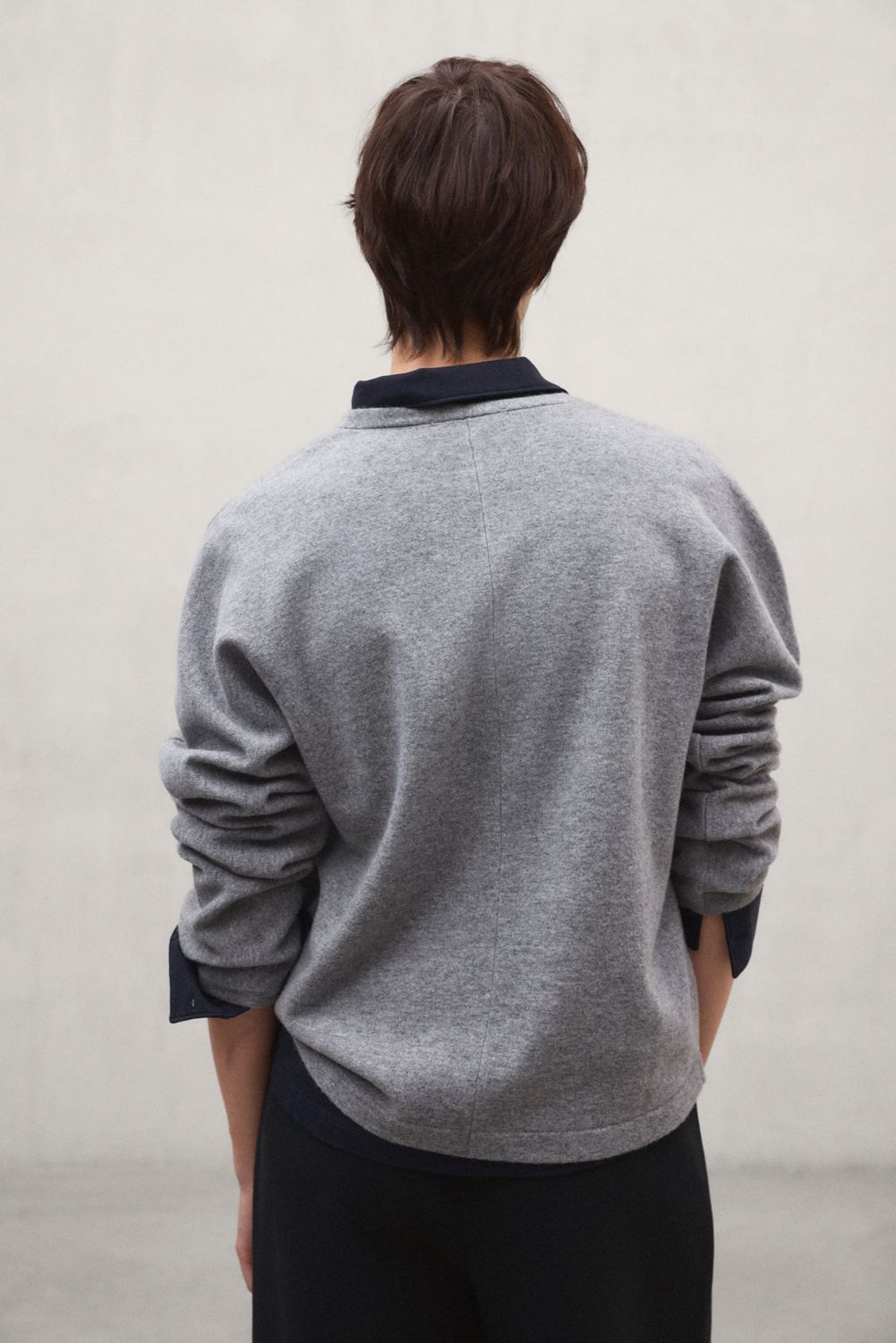 YBES MEDIUM GREY4.jpg