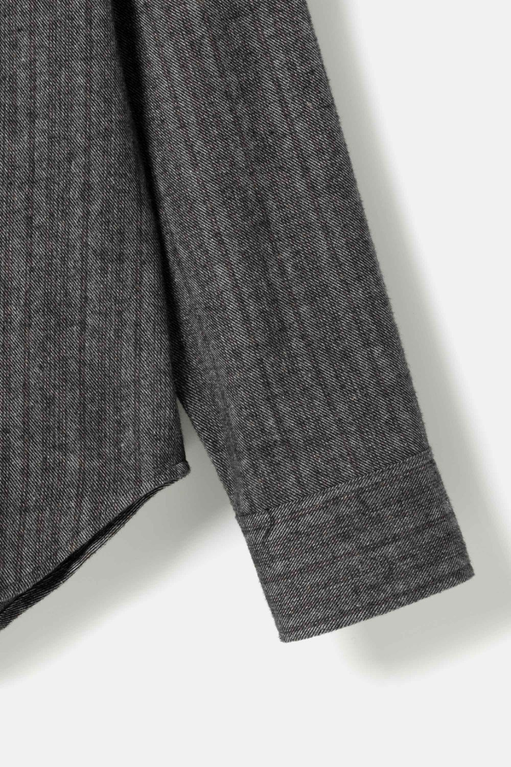 RODRIK BLACK STRIPE6.jpg