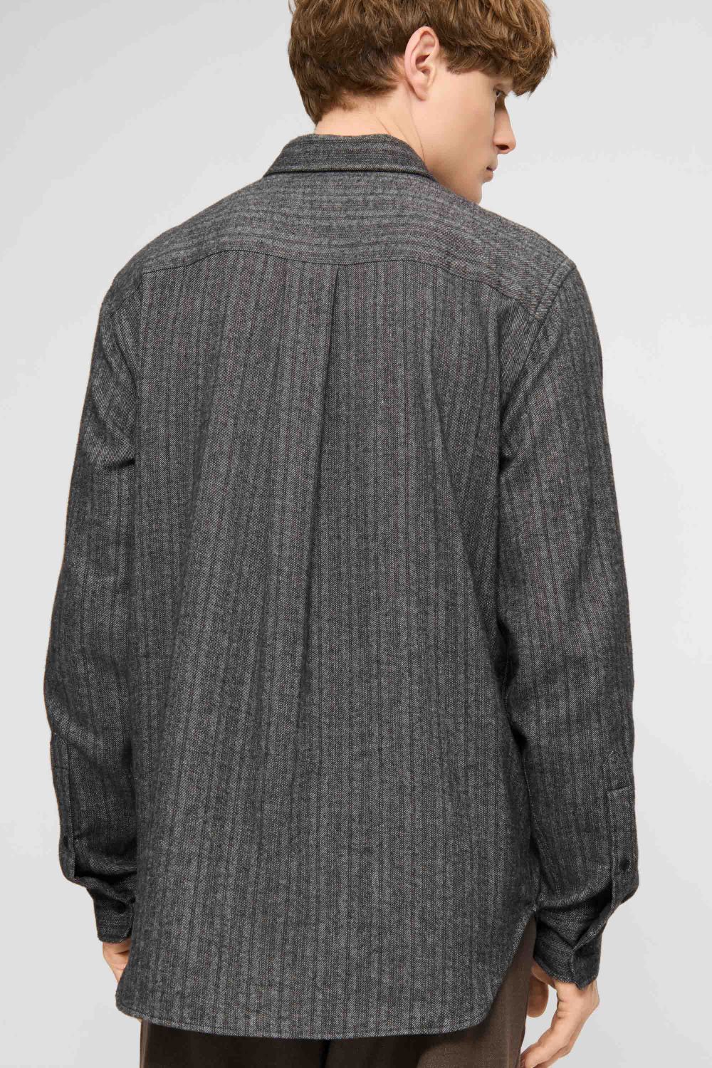RODRIK BLACK STRIPE2.jpg