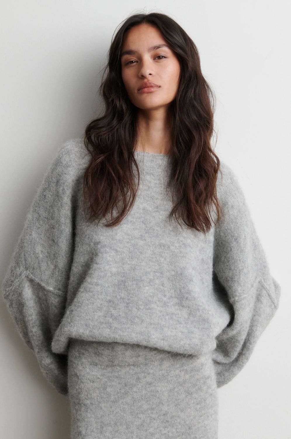 POLLENZA KNIT LT. GREY1.jpeg