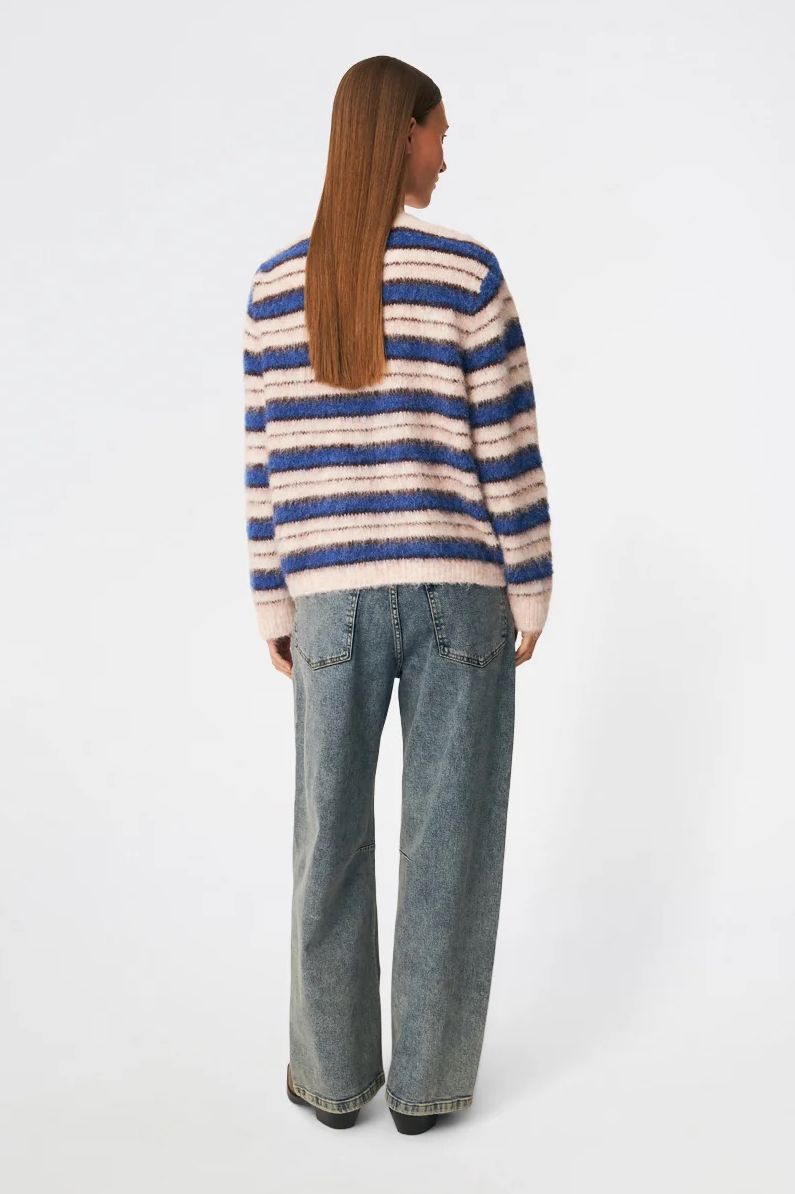 DILEVMD CARDIGAN CHERY3.jpeg