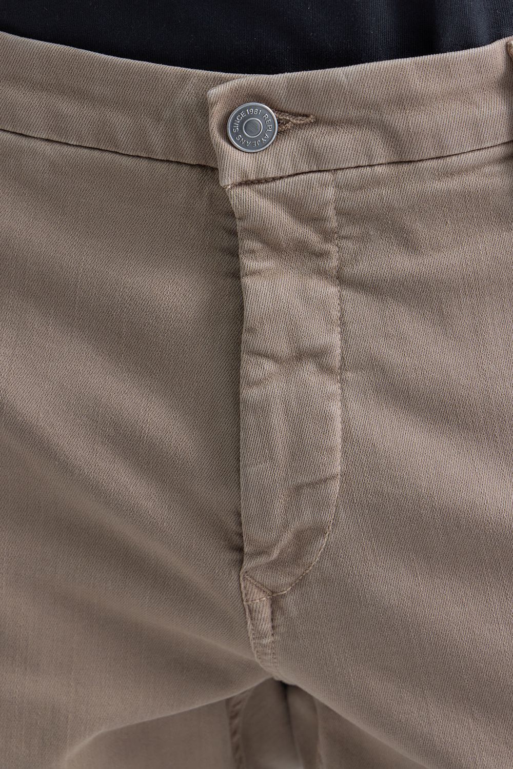M9722E 8366197 0205.jpg