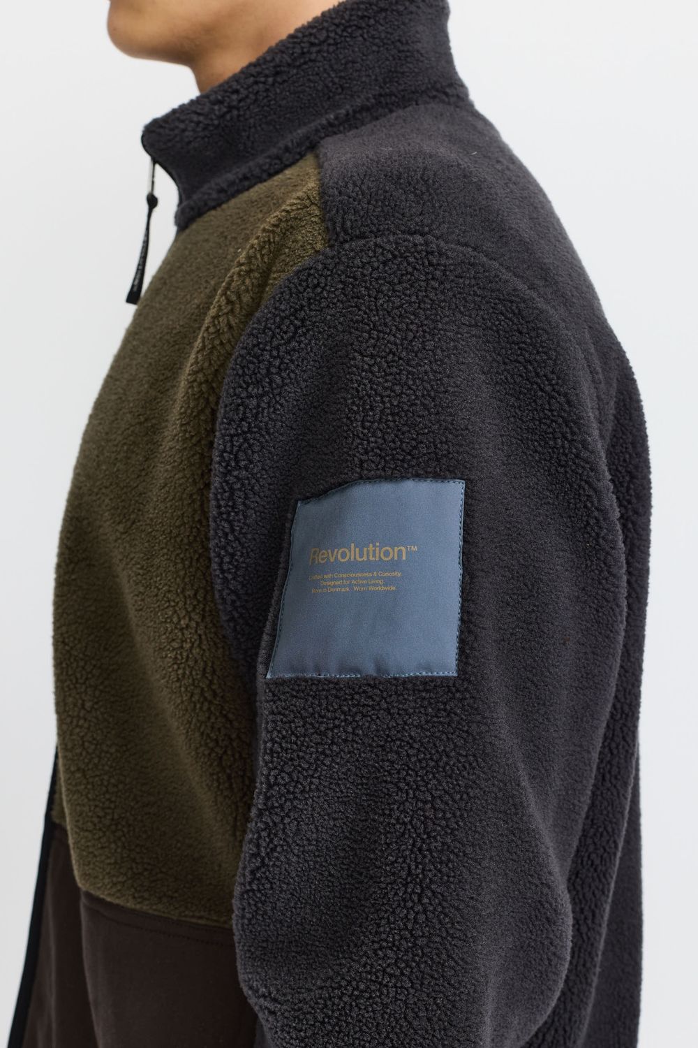 7028 DARKGREY5.jpg