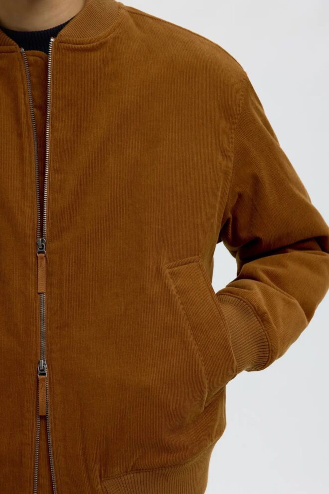 JACKE 16102097 SLMDANIEL MONKS