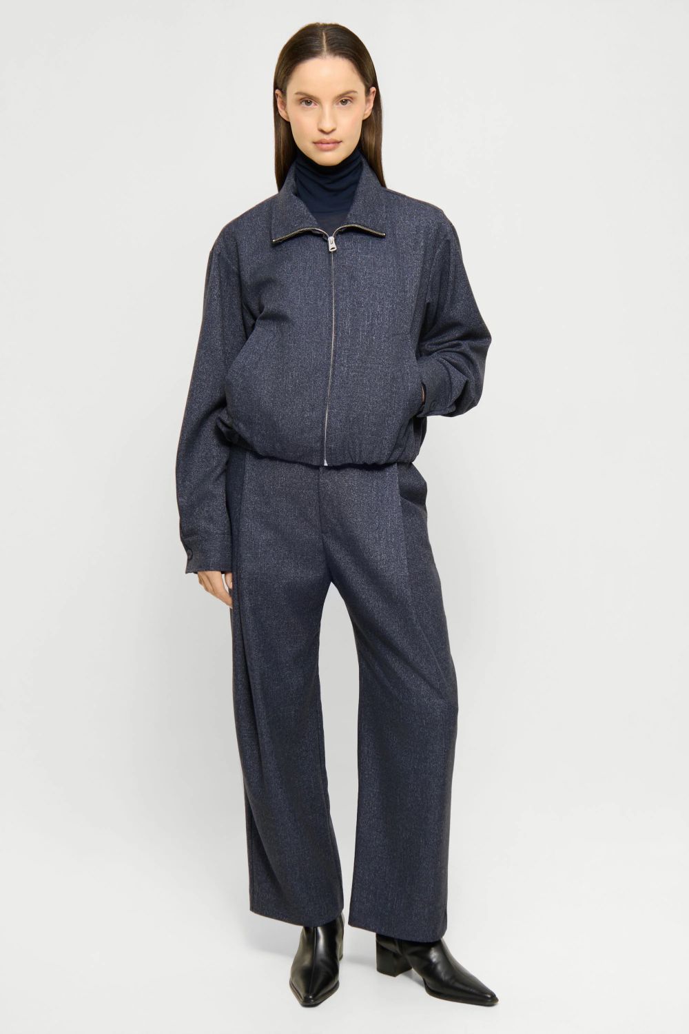 ENYA DARK GREY4.jpeg