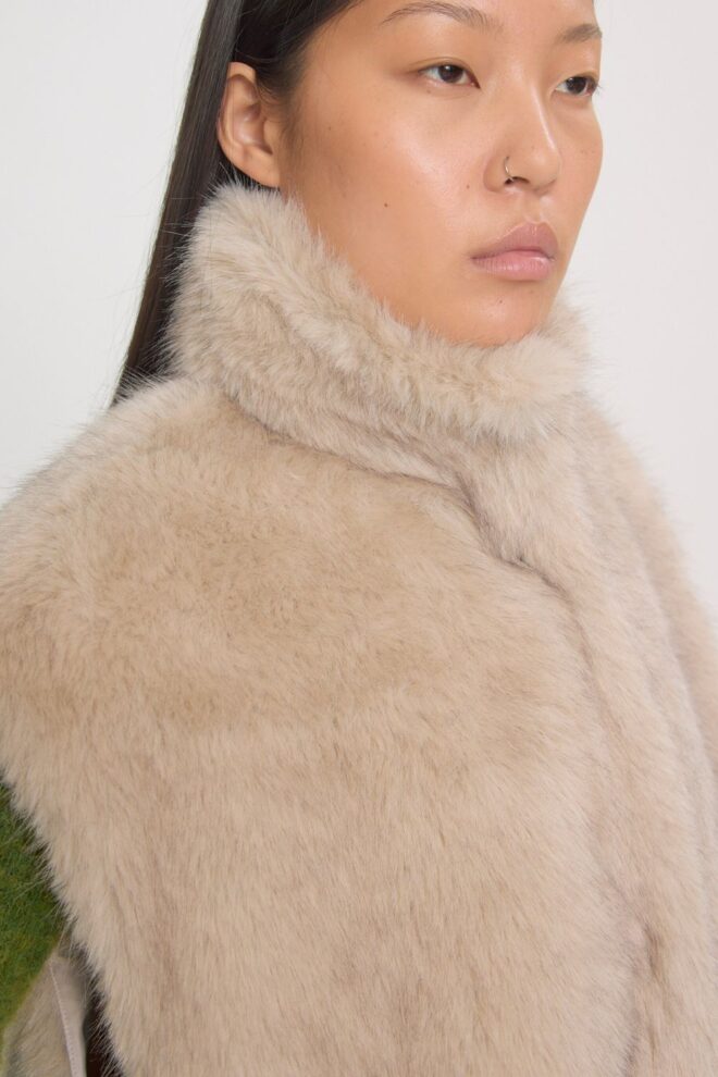 JACKE PIPER VEST SILVER GREY