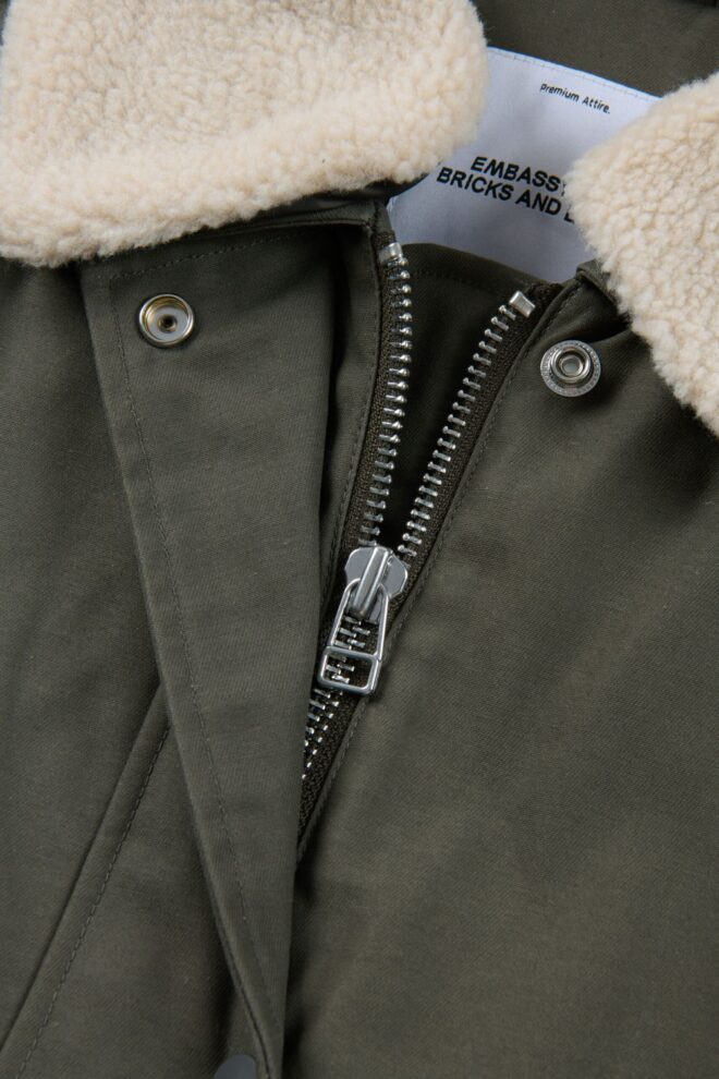 JACKE MAINE BLACK OLIVE