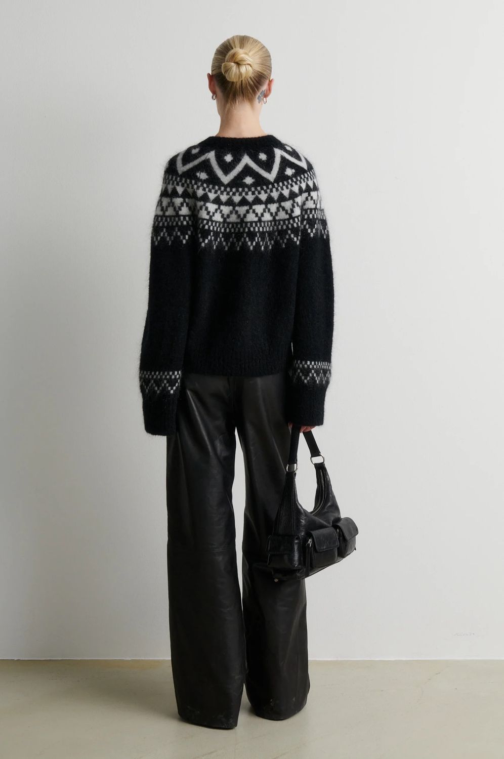 KALIA KNIT CARTIGAN BLACK6.jpeg