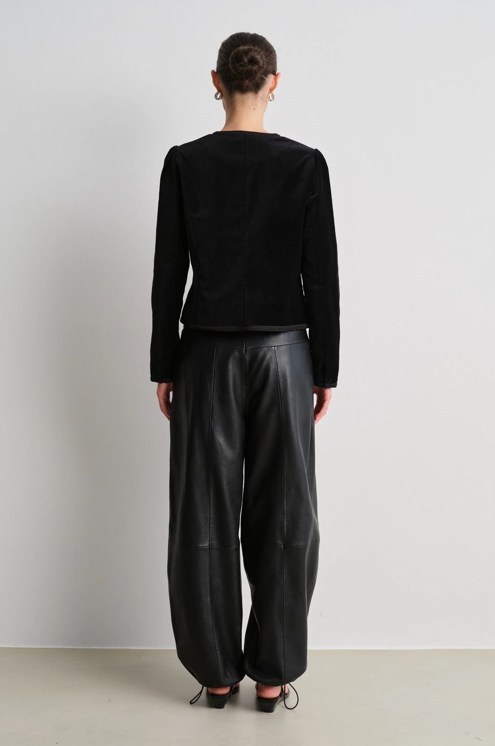 JOLINA JACKET BLACK6.jpeg