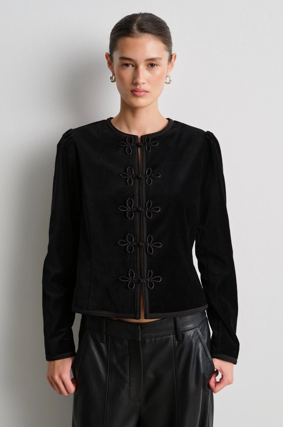 JOLINA JACKET BLACK1.jpeg