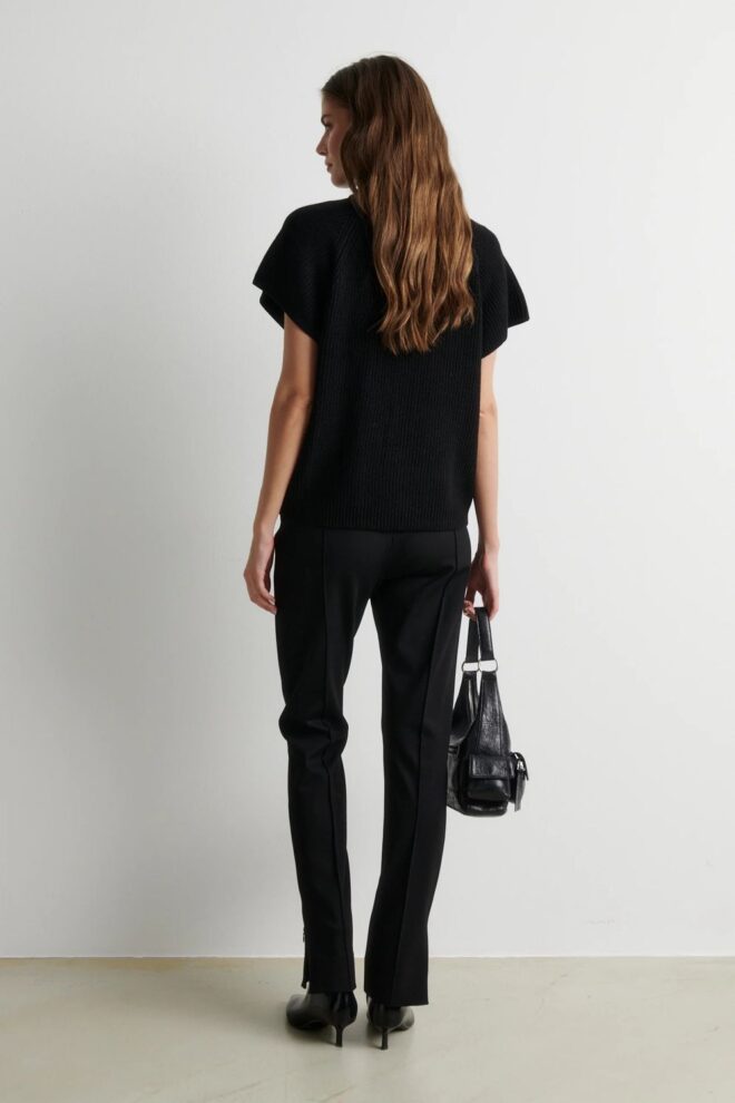 PULLOVER ETTAS KNIT VEST BLACK