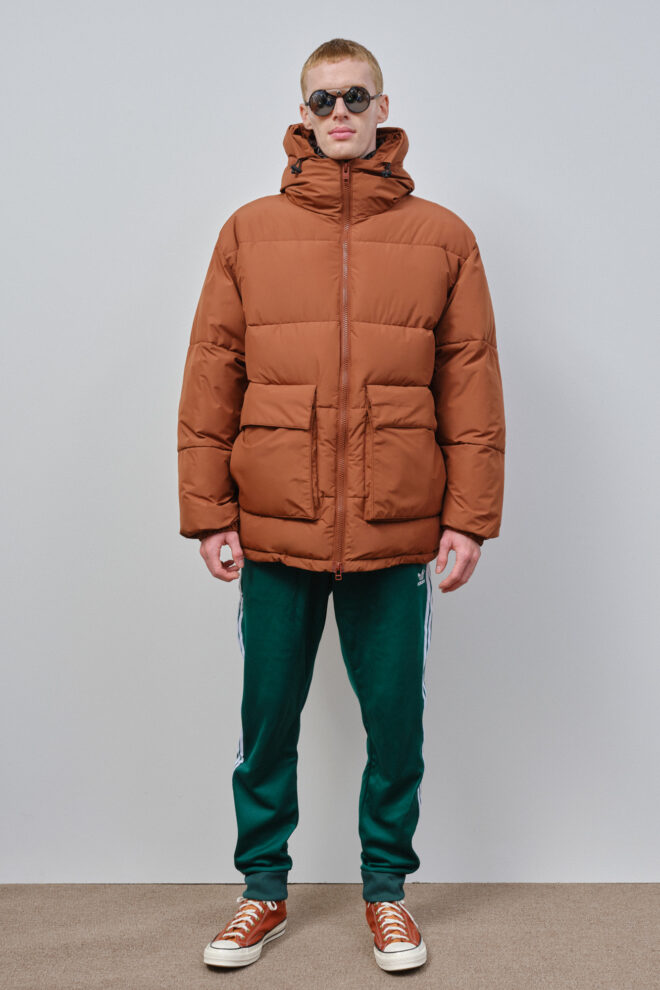 JACKE RAWDON PUFFER JACKET BISQUIT