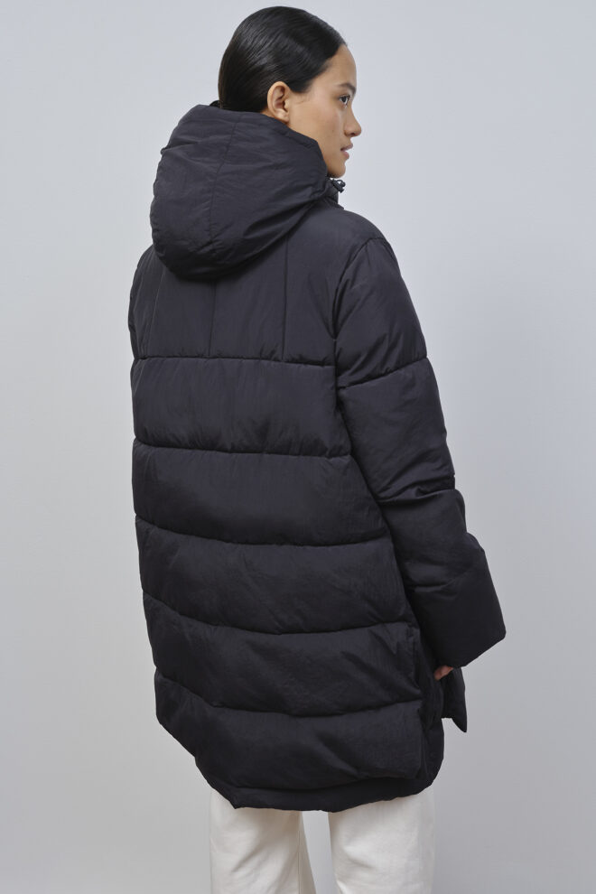JACKE FARGO PUFFER BLACK