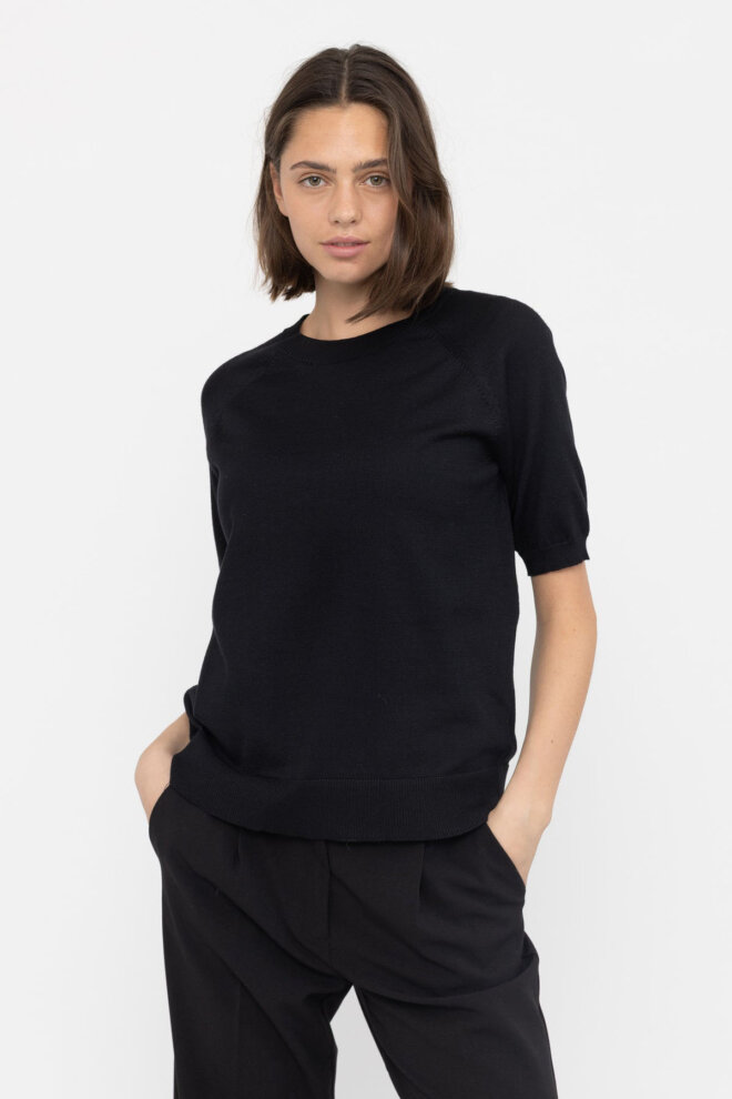 PULLOVER SRMARLA SS O-NECK KNIT BLACK