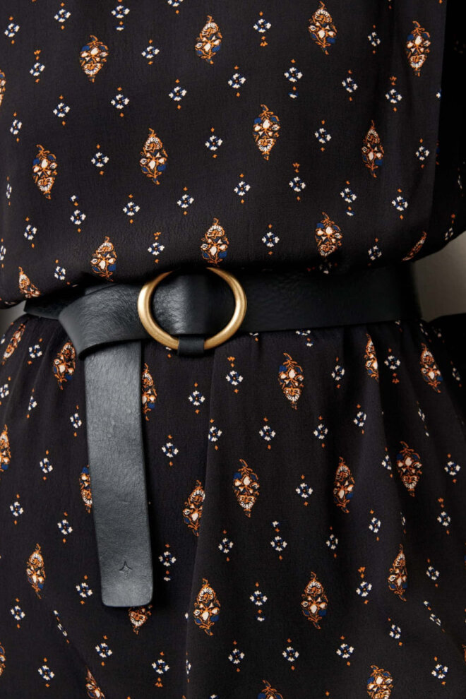 GÜRTEL TISAO ROUND BUCKLE BELT BLACK