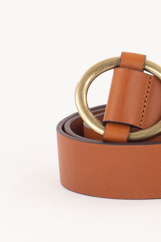 GÜRTEL TISAO ROUND BUCKLE GOLDEN BROWN