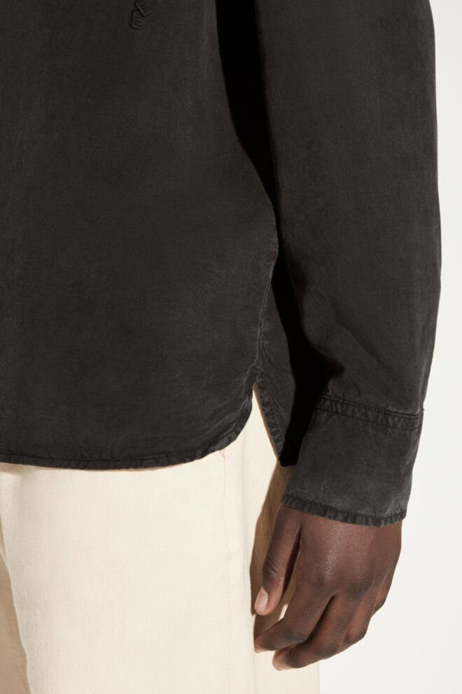 HEMD OSSIAN TENCEL BLACK