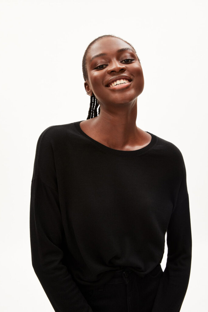 PULLOVER 30004711 LAARNI 105 BLACK