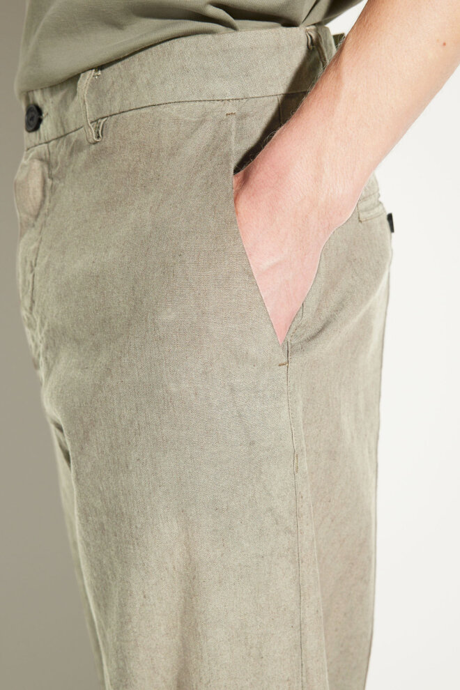 HOSE 330928 PIETERSON EUCALYPTUS