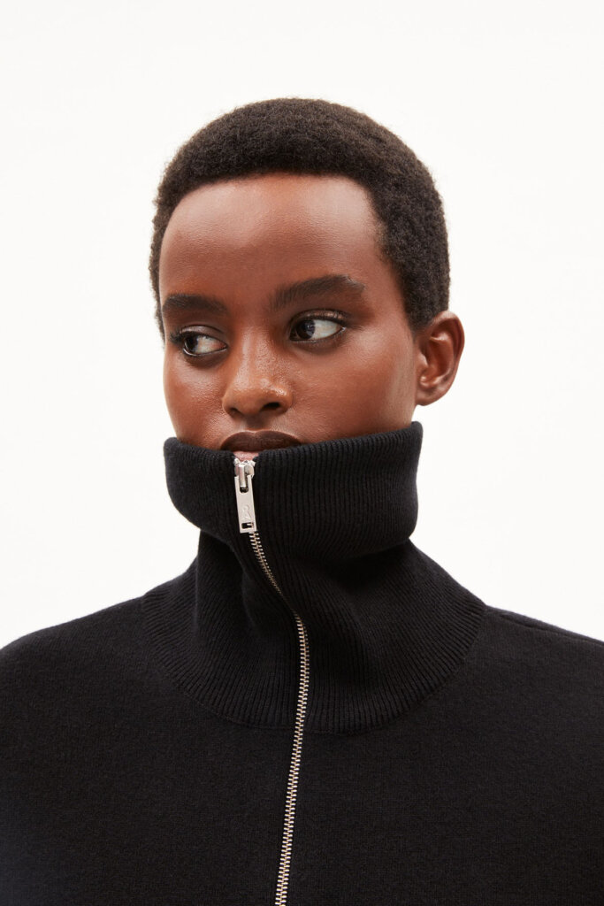 JACKE 30005160 JOANNAA 1870 BLACK-BLACK