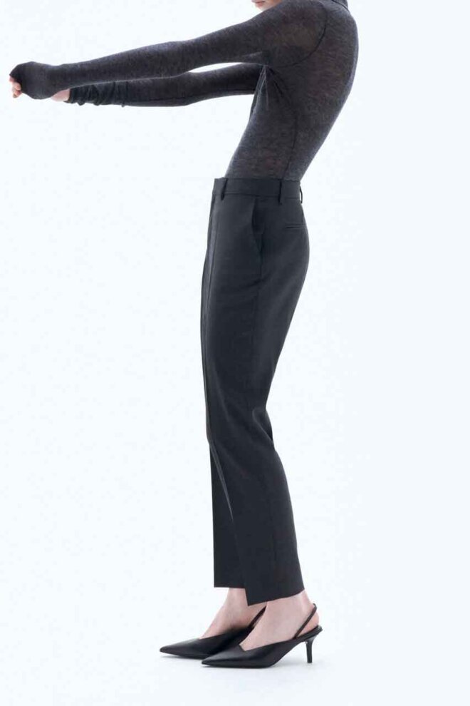 HOSE 29111 EMMA CROPPED 1431.0