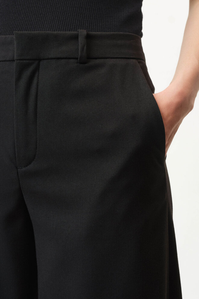 HOSE 120070 DESK 1000