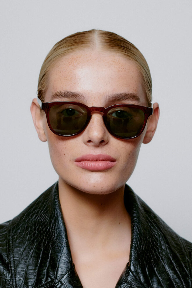 SONNENBRILLE BATE BROWN TRANSPARENT