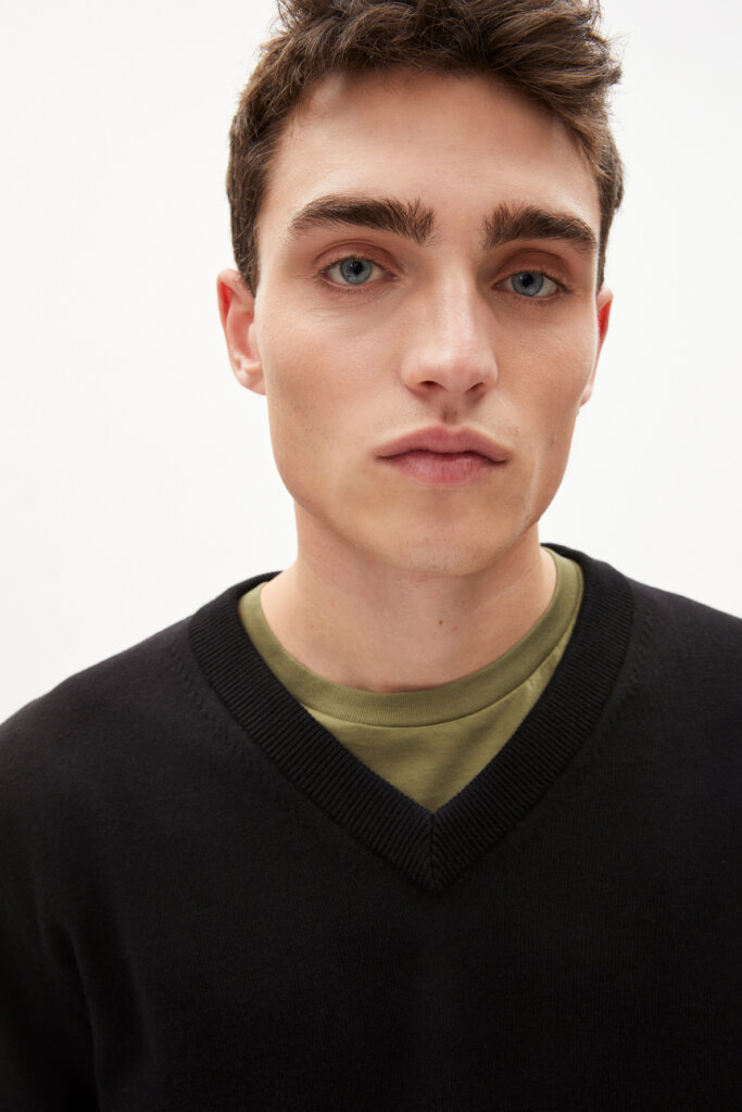 PULLOVER 30004040 MAANES 105 BLACK