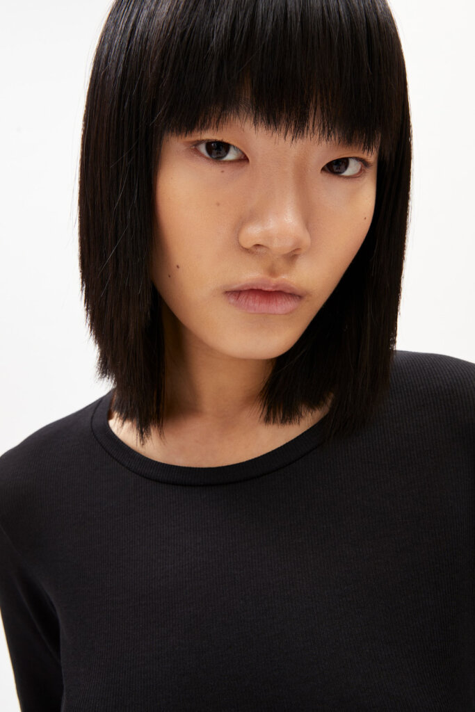 SHIRT 30002700 JAALEAA 105 BLACK