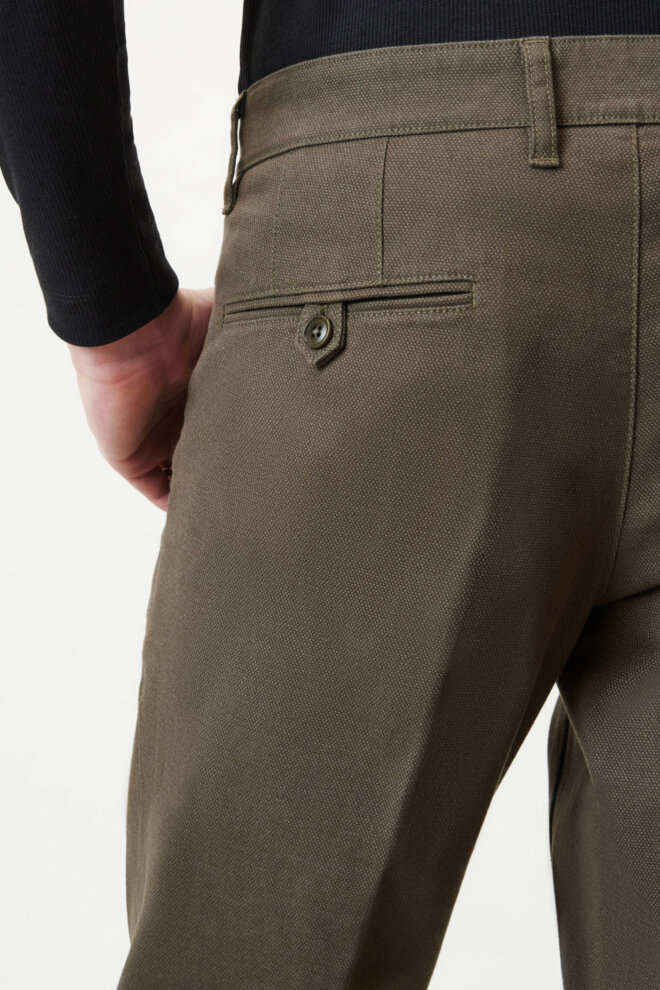 HOSE 138194 MAD 1104