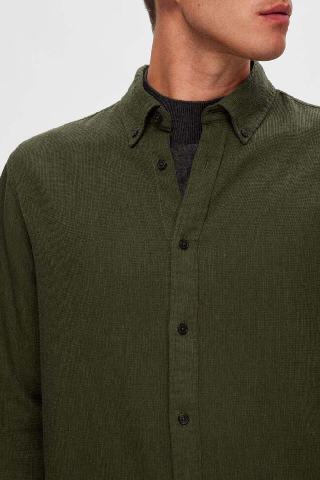 HEMD 16091014 SLHRELAXROBIN FORREST NIGH