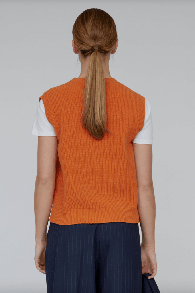 WESTE LISE VEST 605 619 DESERT SUN