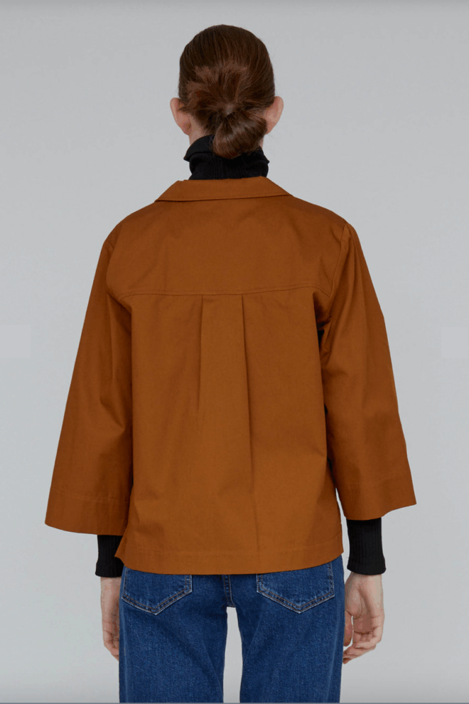 JACKE NT VINONA SHIRT MONKS ROBE